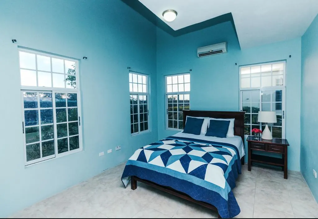Paradise Villa Discovery Bay 0*,  Jamaica